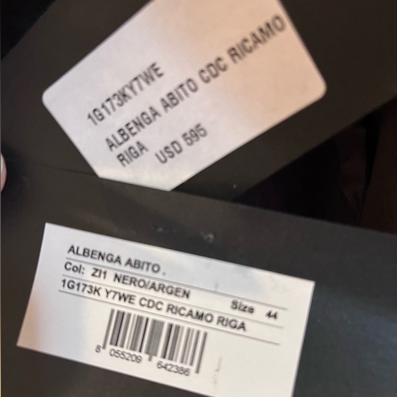 Pinko Striped Open Back Dress. Size 8 - Picture 13 of 15